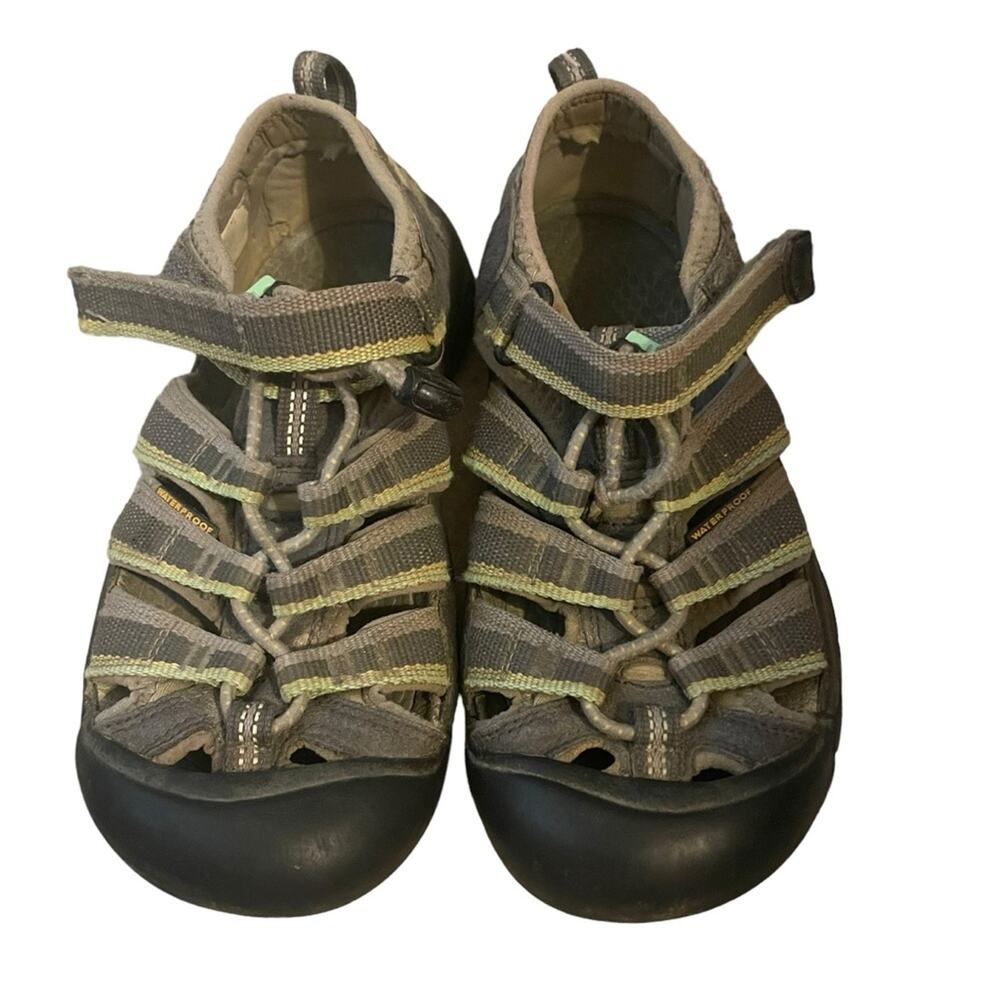 Keen Water Hiking Sandals Shoes Size 2